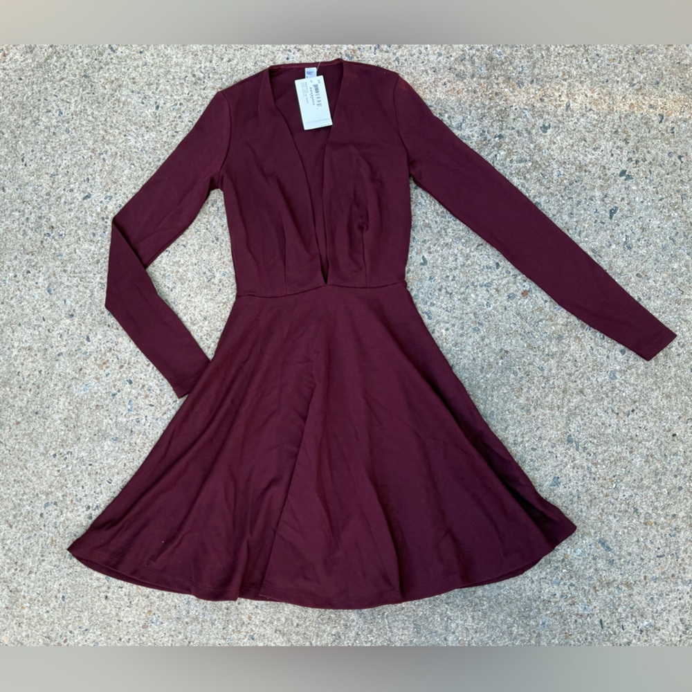 American Apparel Deep V Maroon Long Sleeve Dress - Size XS - NWT - Picture 3 of 16